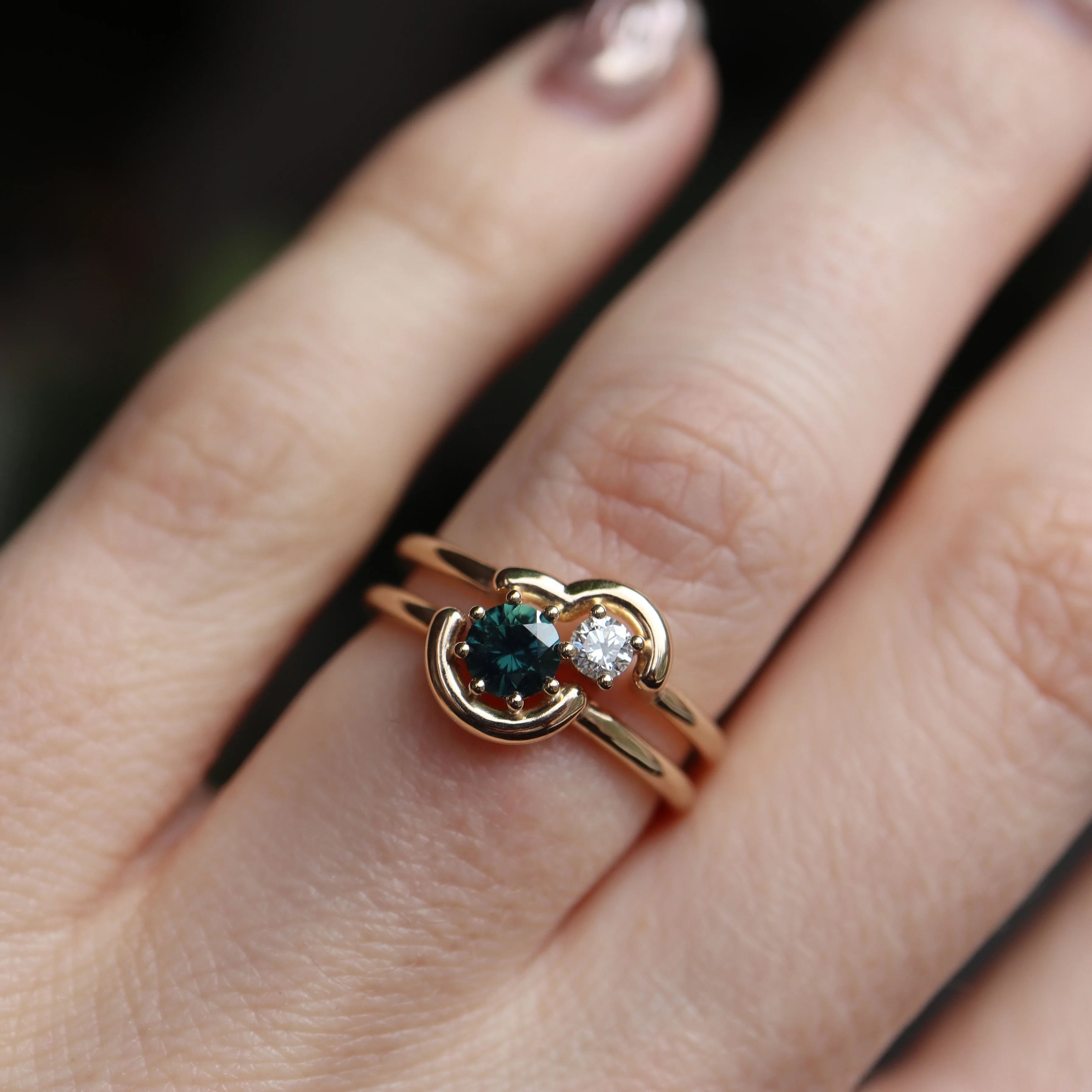 Alice Ring • Teal Sapphire and Diamond • Yellow Gold - Image 2