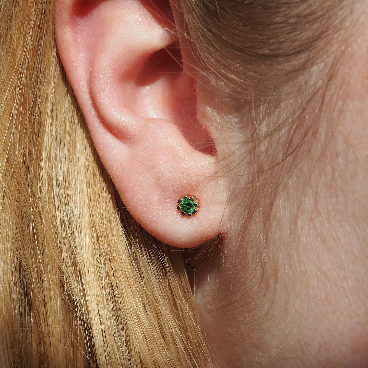 Anne Studs • Emerald • 14K Yellow Gold - Image 3