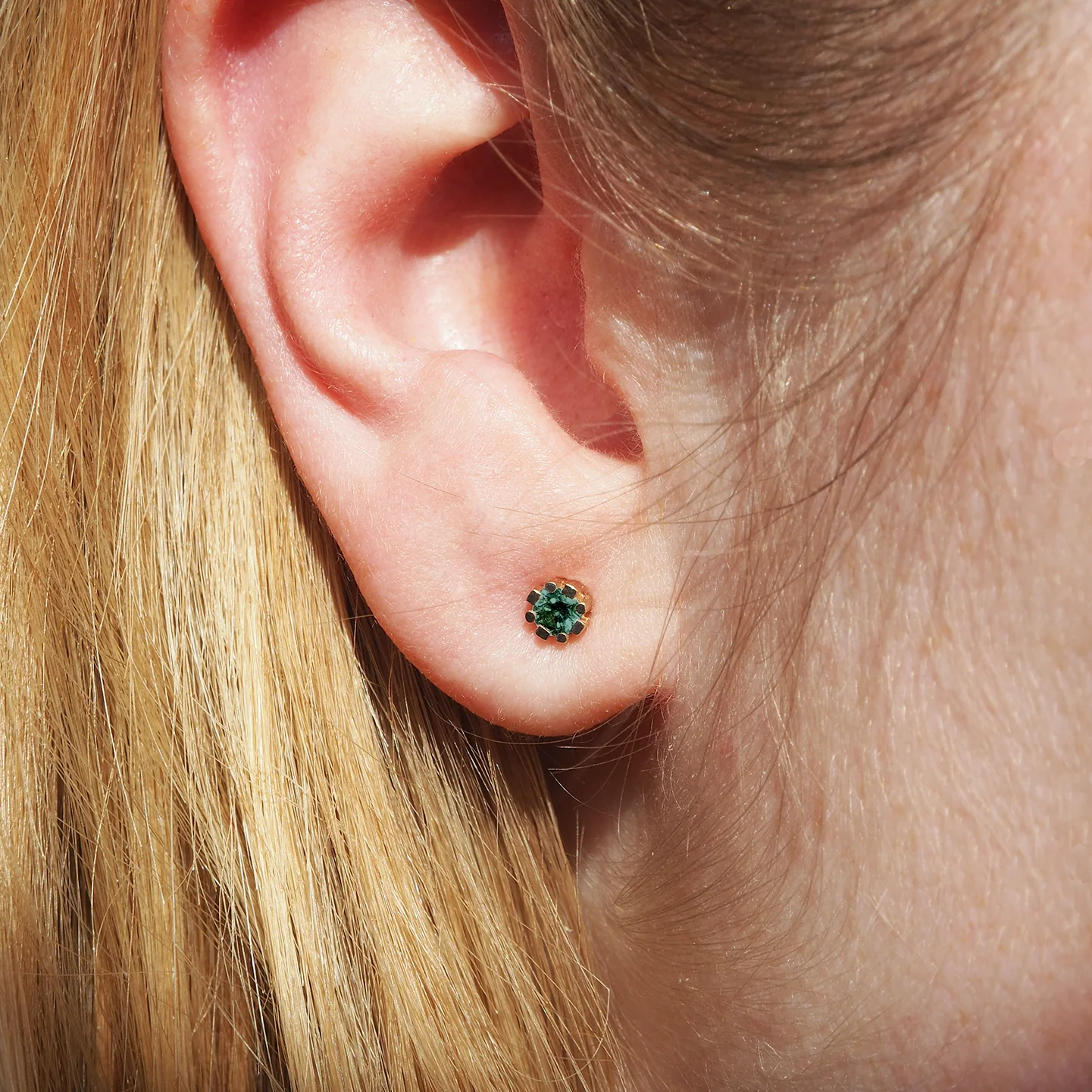 Anne Studs • Montana Blue Sapphires • 14K Yellow Gold - Image 3