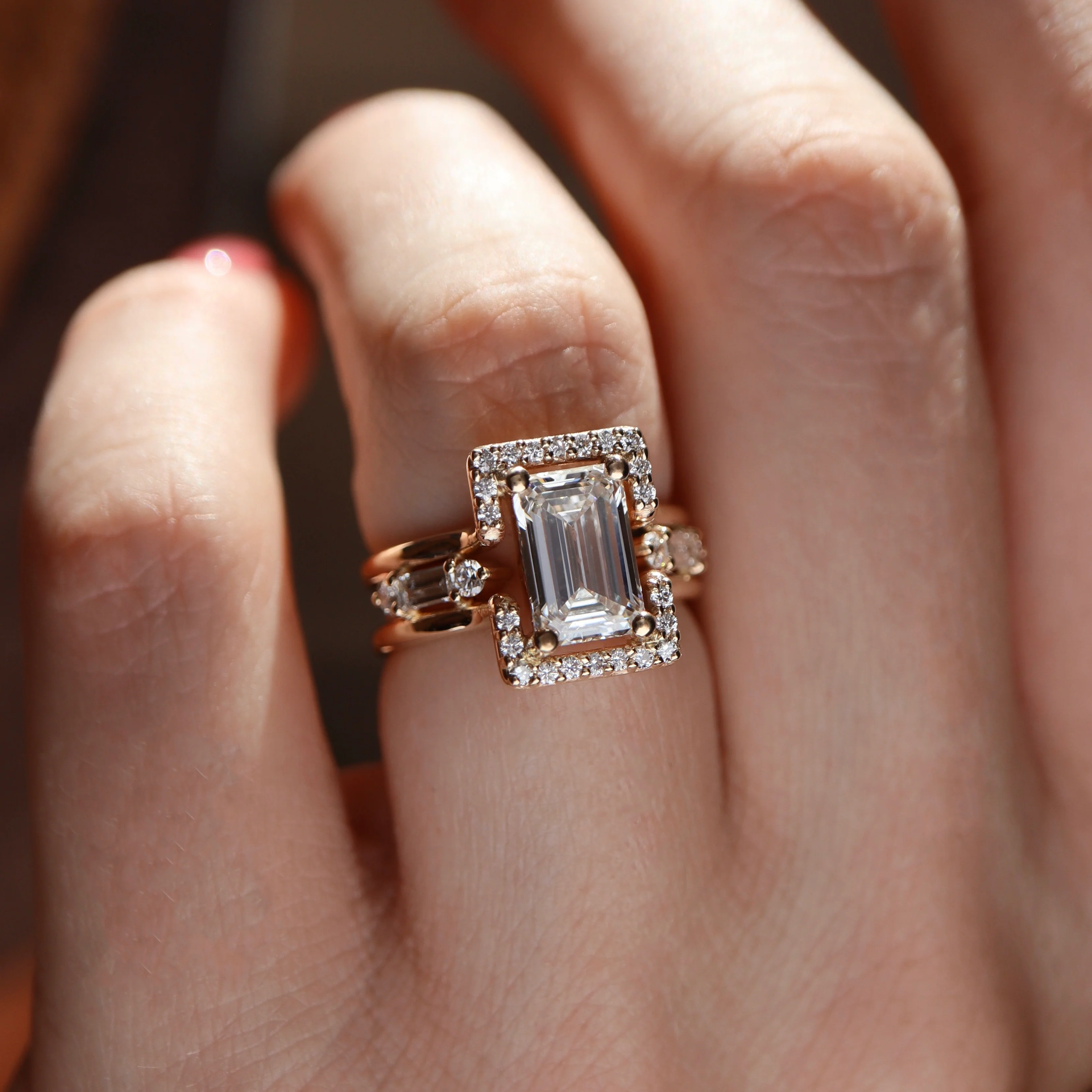 April Ring • White Diamond • Yellow Gold - Image 4