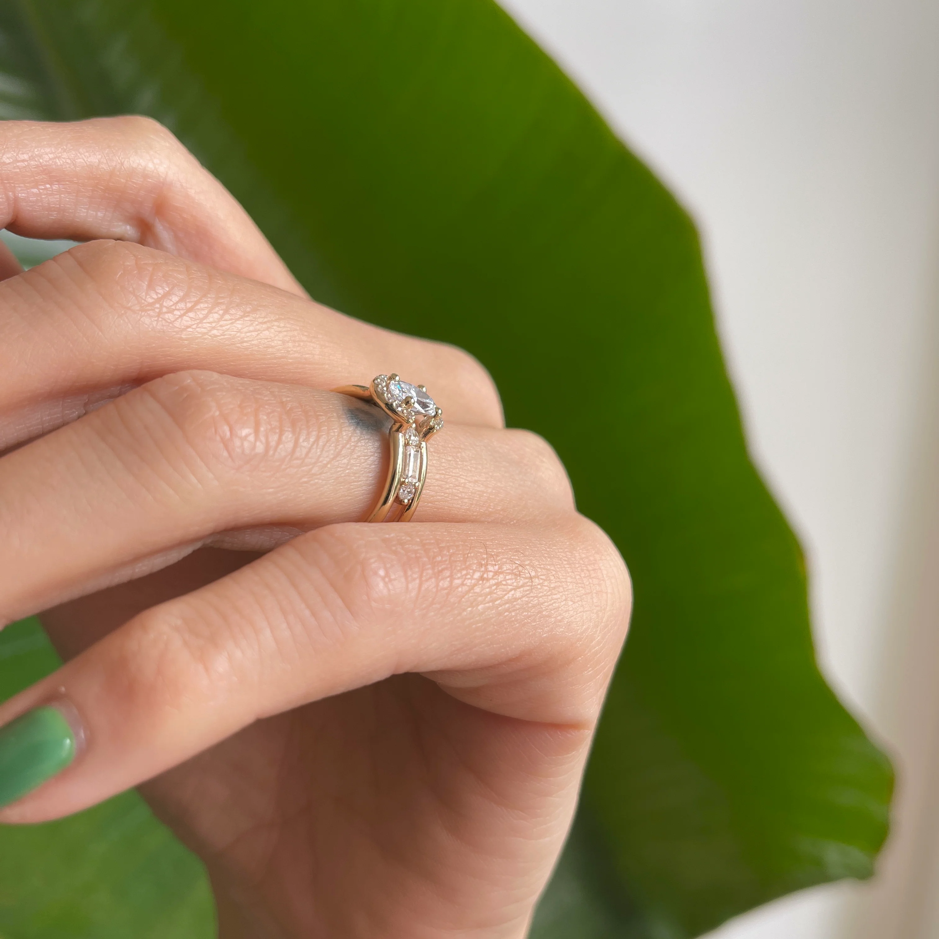 Floating Ring • Diamond • - Image 4