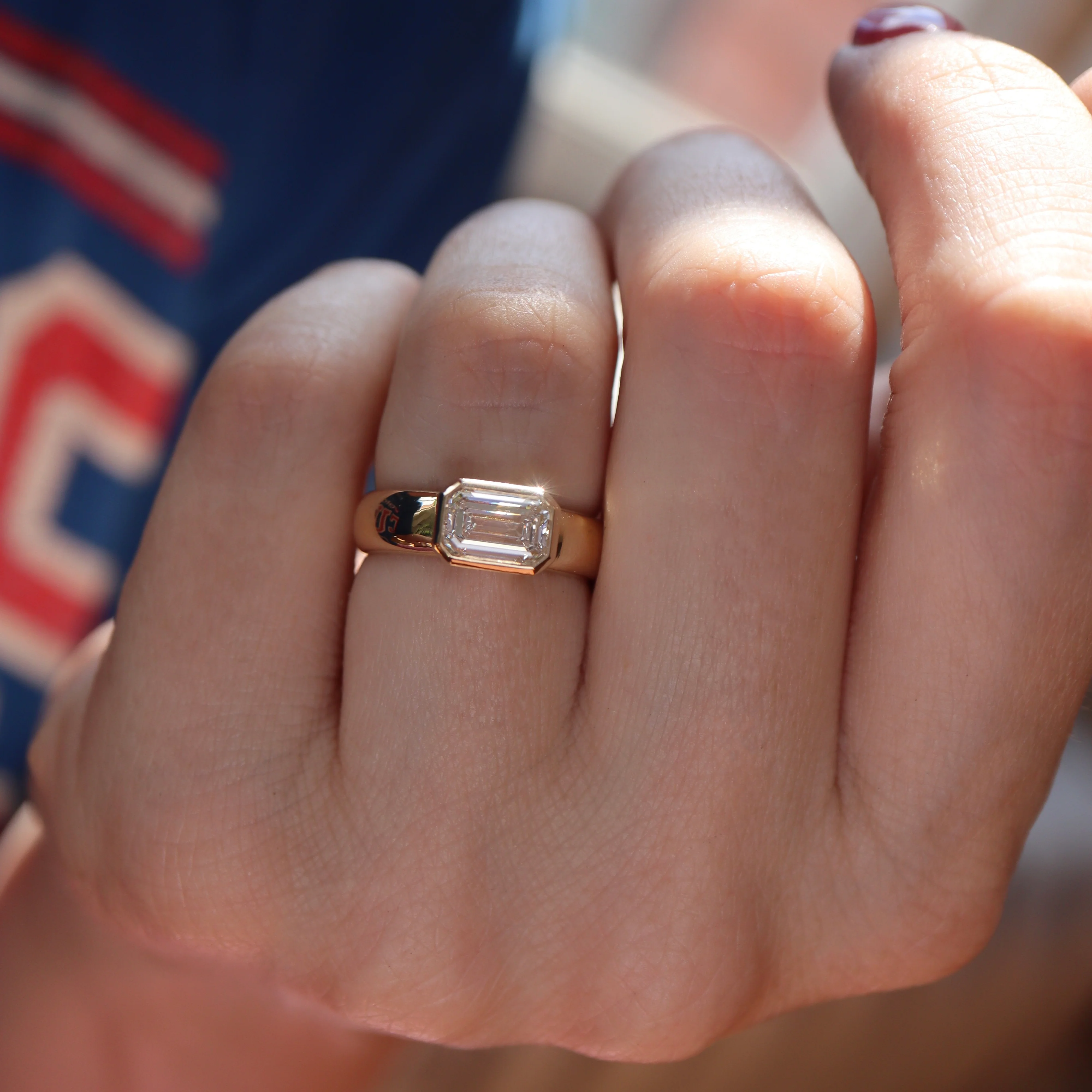 Rowlands Ring • White Diamond • Yellow Gold - Image 4