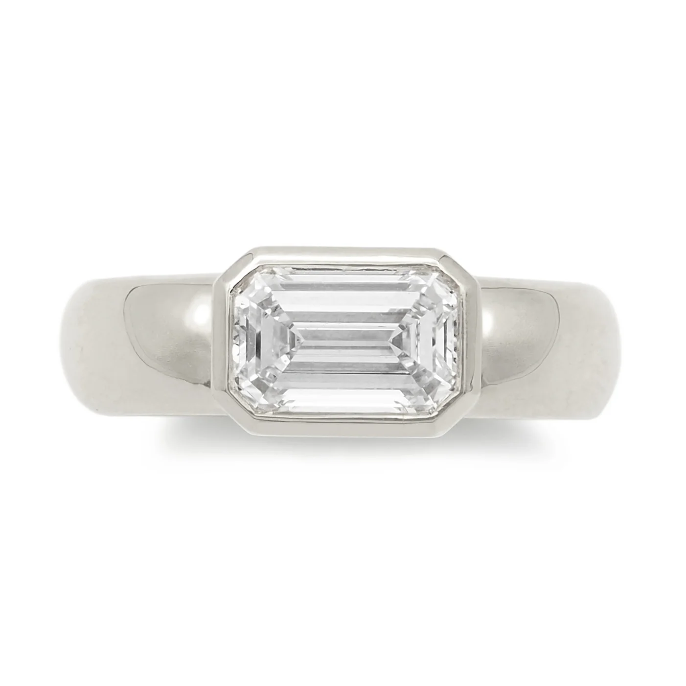 Rowlands Ring • White Diamond • White Gold - Image 3