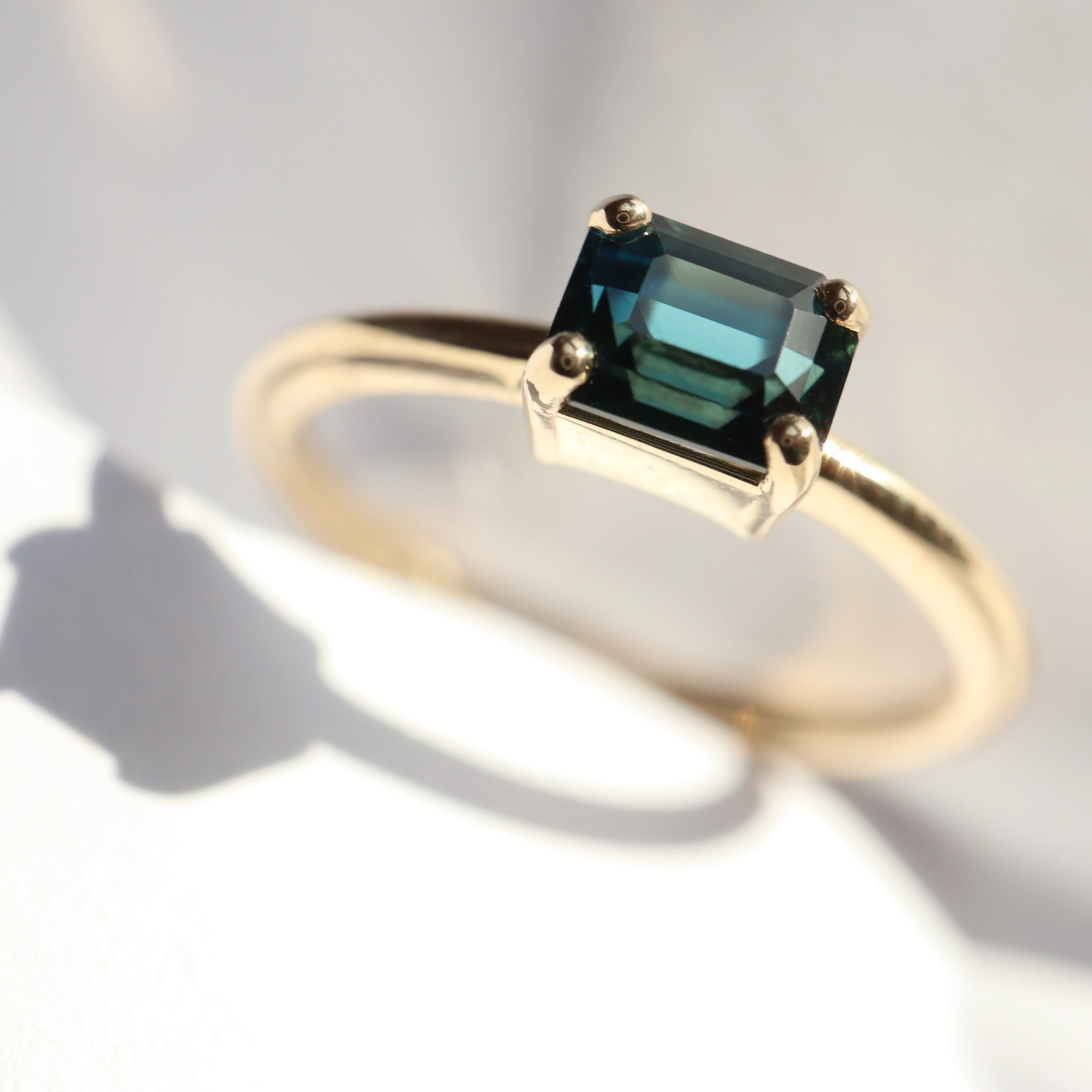Suze Ring • Teal Sapphire • - Image 4